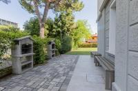 Villa Prince Garda with Garden&Pool - Lake Garda - B&B Desenzano del Garda