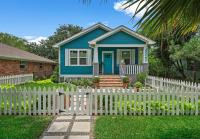 The Blue Pelican - B&B Galveston