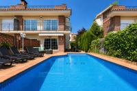 Casa con piscina en costa Barcelona - Ferienwohnung Sant Vicenç de Montalt