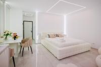 Cloud Studio with Private Parking & Self Check-In - B&B Timişoara