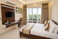 Hotel Classic IT Hub Near DLF City Centre Mall - B&B Chandigarh