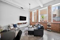Renovated Downtown Retreat | Pool + In-Unit Laundry - B&B Dallas