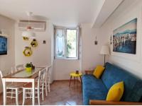 Apartment Megi in Supetar historical core - B&B San Pietro di Brazza