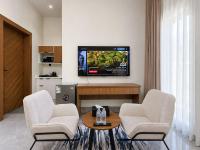Estudio con balcón