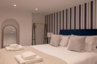 Exquisite Renovation in Central Location with Garden and Parking - Ferienwohnung Hereford
