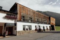ArlBerglife Ferienresort - B&B Pettneu