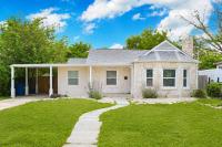 The Marbled Speakeasy - San Antonio Luxury Home by the Alamo - Chambres d'hôtes San Antonio
