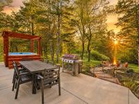 Premium Mt Washington home with hot tub & billiards - B&B Mount Washington
