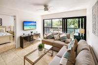 Park Shore Resort-2nd Floor BLDG J 255 - Lake view - B&B Naples