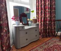 Bright King Room in Southville Home, Central Location - Bed and Breakfast Bristol