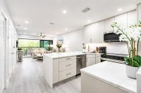 Park Shore Resort, Top Floor BLDG H 347-Lake view - B&B Naples