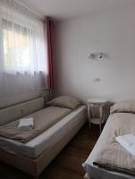 Noclegi u Sylwii przy Termach w Cieplicach - B&B Jelenia Góra