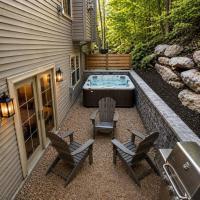 Pocono Retreat -1 Mile to Lake and Skiing! - B&B Lake Harmony