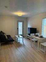 Private Cozy Home in Langford - Bed and Breakfast Victoria
