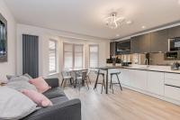 Modern Oxford, 2-Bed, 2-Bath Apartment, Crescent Rd, Gated Parking near Business Park & Hospitals - Ferienwohnung Oxford