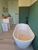 Hidden gem cheap and affordable - B&B Te Kopuru