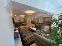 Luxurious, fully furnished and well-equipped apartment with modern amenities, stunning views, and convenient location for remote work or studying from home - Chambres d'hôtes Le Caire