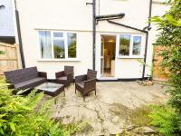 Oak House in Mid Wales with Log Burner By Seren Short Stays - B&B Machynlleth