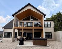 Lakes, Links, and Luxury at the Landing Overlook. - B&B Branson