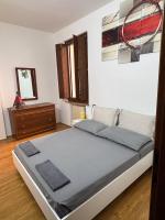 Casa Picta - Luminoso appartamento nel cuore di Mantova - B&B Mantua