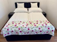 White Apartman Siófok - Chambres d'hôtes Siófok