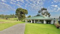 Luxury Golf Villa - Chambres d'hôtes Clarens