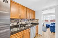 Spacious Townhome Near DC & Quantico 4 Beds family friendly, outlet mall shopping - B&B Woodbridge