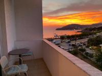 Casa Azure Himare - B&B Himarë
