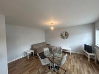 Modern 2 bed flat near North street, Ashton gate - Ferienwohnung Bristol