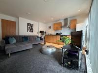 Spacious City Centre Apartment with Free Parking - B&B Liverpool