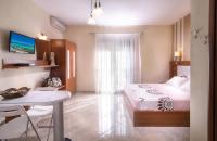 Studio (2 Adults)