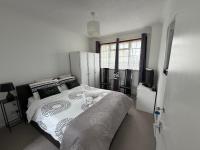 Love and Peace, Petts Wood - B&B Orpington