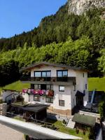 Ferienwohnung Zuppinger - Chambres d'hôtes Mayrhofen