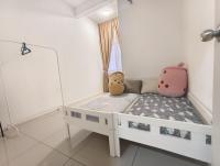 Cozy Sungai Long Homestay 5 Mins to Monkey Canopy - B&B Kajang