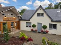 Le Refuge des Étoiles - River View, Balcony & Pellet Stove - B&B Malmedy