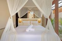 Villa Asyik, Bidadari Seminyak - B&B Seminyak