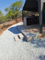 Oppiberg Glamping Tent with Mountain Views - Chambres d'hôtes Hartbeespoort