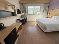 ao lado da praia com frigobar microondas e mais - Bed and Breakfast Santos