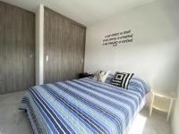 New Apartment in front of Foscal Clinic, Fosunab, FcV, - Chambres d'hôtes Floridablanca