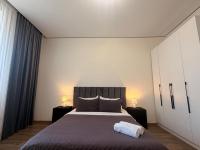 ЖК RESPUBLIKA, st Syganak, Khanshatyr - B&B Astana