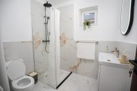 Pensiunea Besenyő Panzió - B&B Valea Izvoarelor