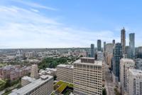 Attractive 1 Bedroom High Floor with Skyline View - Ferienwohnung Toronto