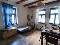 Chateau Chaloupky - Free Parking - B&B Prague