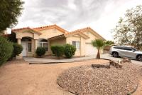 The Desert Pearl Saltwater Pool Jacuzzi - B&B Desert Hot Springs