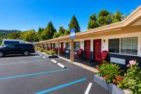 Muir Lodge Motel - B&B Martinez