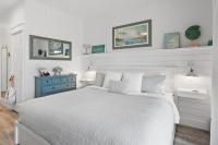 Bluehavenon30a-Between Rosemary & Alys Beach -Steps to Beach & Dining-Sleeps 3 - B&B Rosemary Beach
