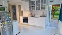 Hello Világos Apartman - B&B Siófok