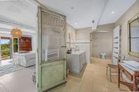 Suite Lit King-Size avec Balcon