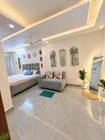 Humsafar Homes - B&B New Delhi
