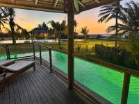 Luxury Beachfront Kite Villa, Private Pool, Ilha do Guajiru - B&B Itarema